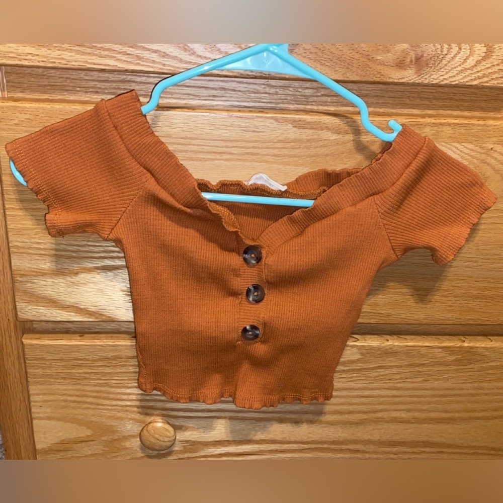 Off the shoulder crop top with button detail
